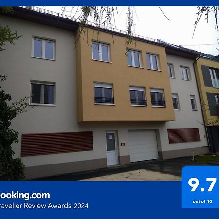 Blonde River Apartman Mora Szeged Exteriör bild